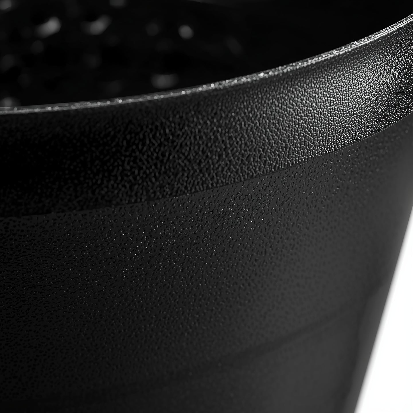 Plastic Pot 25L Black