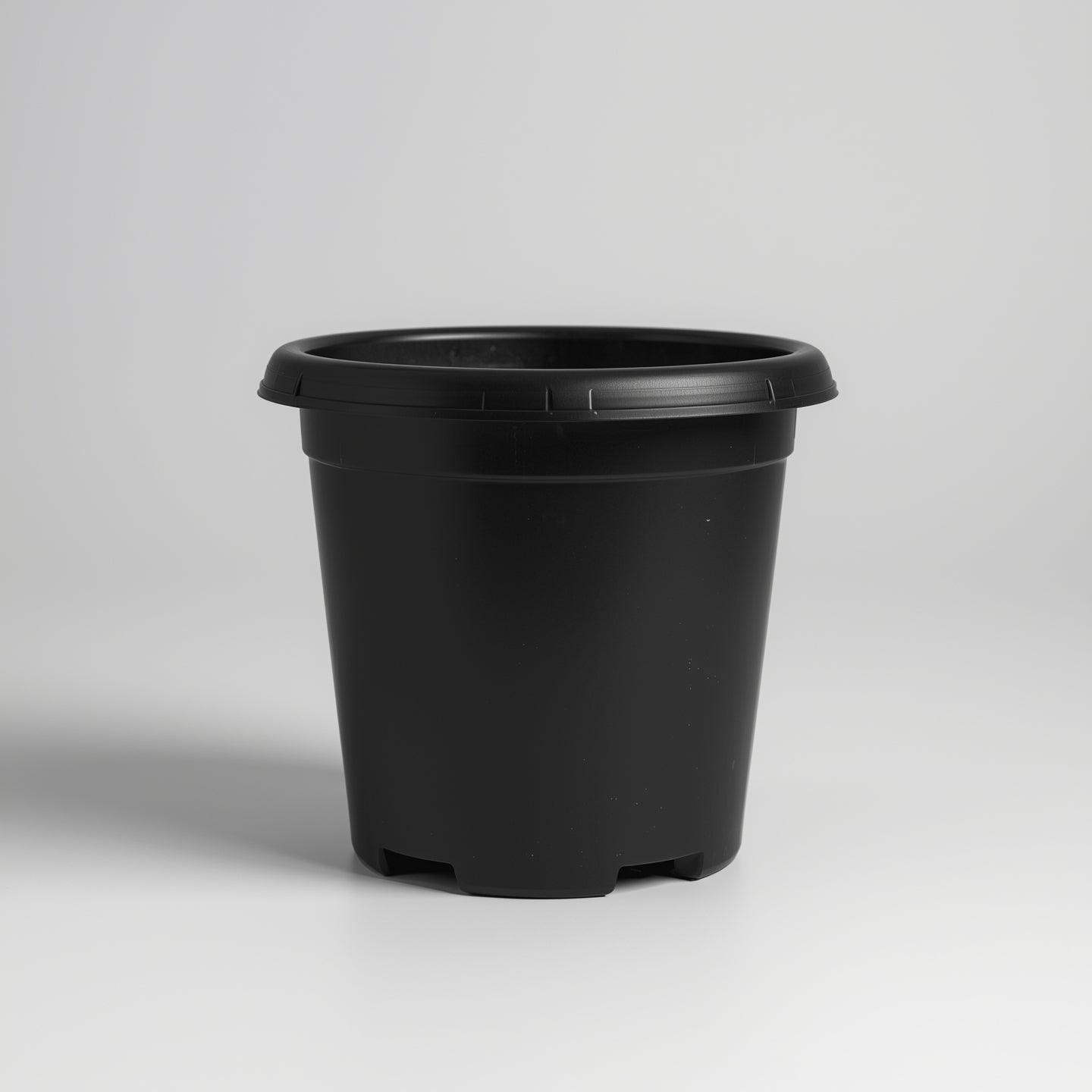 Plastic Pot 10L Black